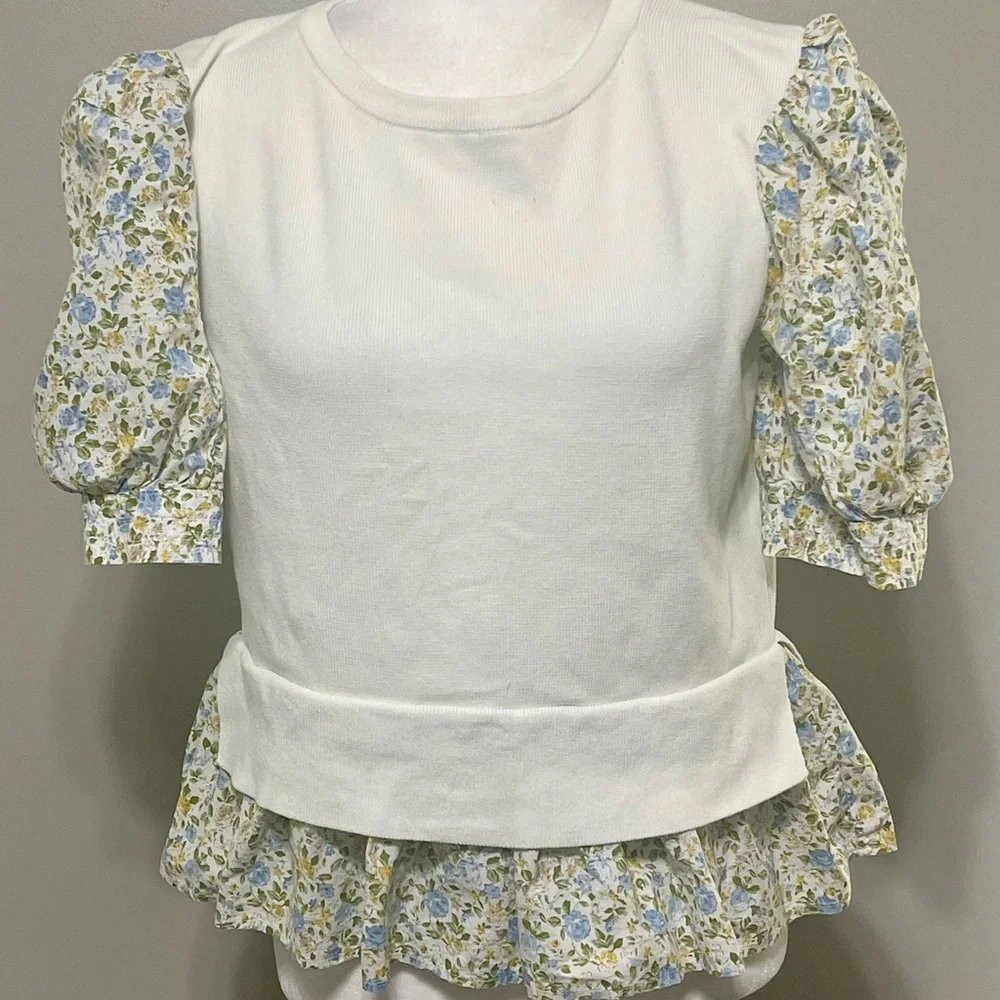 Anthropologie Sweater Womens Small Floral Puff 1/2 Sleeve Knit Ruffle Hem Preppy